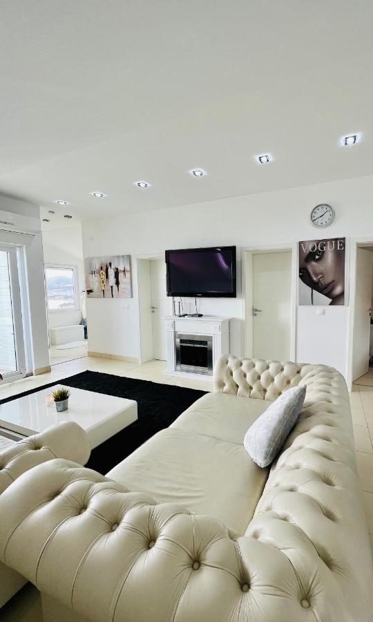 Apartments Imperium Trogir Exterior foto